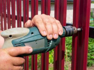 Repairing an Aluminum Fence Pickets